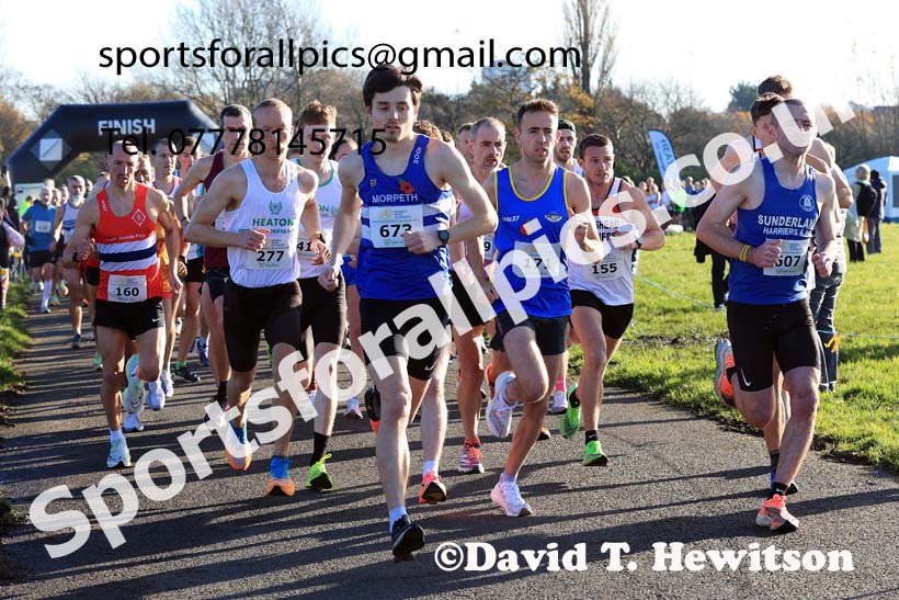 Senior Men and Womens 2023 Heaton Memorial 10k Road Race, Newcastle Town Moor, Newcastle.  Photo: David T. Hewitson/Sports for All Pics
